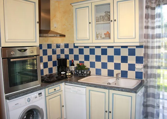 Ferienhaus L'ecurie D'hubert - Pferdestall By Interhome *