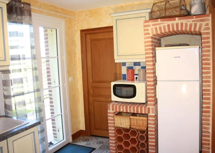 Ferienhaus L'ecurie D'hubert - Pferdestall By Interhome *